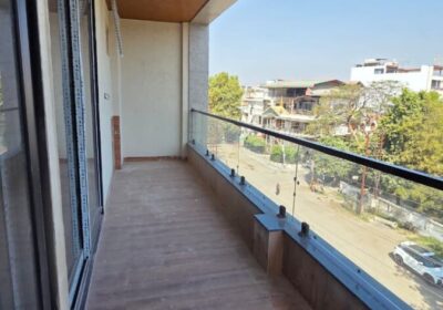 Semi Furnished 4 Bedroom Flat In The Pinaka Kanpur For Sale